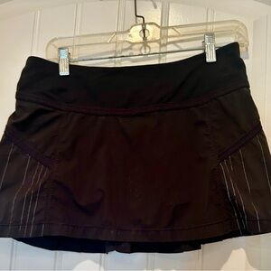 Lululemon sport skirt with liner